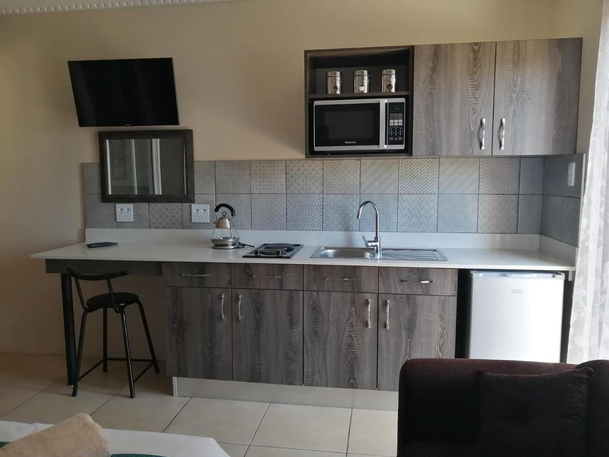 Blue Sea Guest House East London Εξωτερικό φωτογραφία