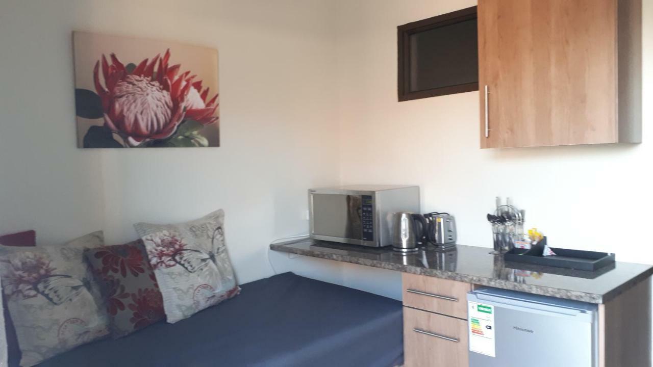 Blue Sea Guest House East London Εξωτερικό φωτογραφία