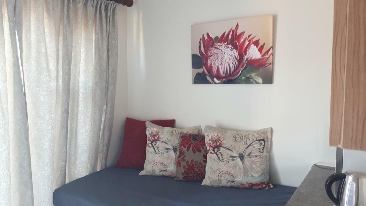 Blue Sea Guest House East London Εξωτερικό φωτογραφία